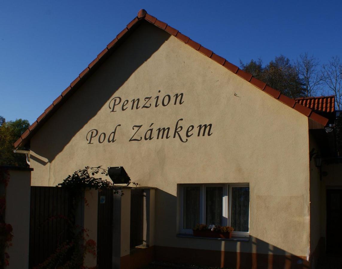 Penzion Pod Zamkem Prŭhonice Dış mekan fotoğraf