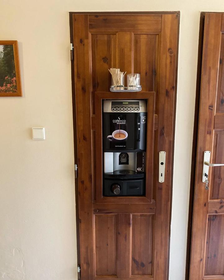 Penzion Pod Zamkem Prŭhonice Dış mekan fotoğraf
